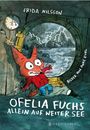 "FRIDA NILSSON", "BILDER VON ANKE KUHL", "OFELIA FUCHS ALLEIN AUF WEITER SEE". Ein roter Fuchs schaut aus einem Bullauge auf stürmisches Meer.