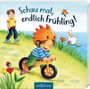 "Schau mal, endlich Frühling!" Kinder spielen auf einem Pfad, ein Kind fährt Fahrrad, Blumen, Schmetterling, Enten am Wasser.