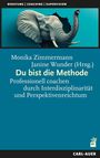 "Du bist die Methode. Professionell coachen durch Interdisziplinarität." Oben ist ein Elefant zu sehen.