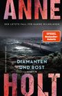 "Anne Holt", "Der letzte Fall für Hanne Wilhelmsen". Stürmisches Meer mit Steg, felsige Küste.