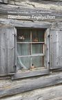 „Susanne Gurschler Anna Rottensteiner Tourismus Triptychon Laurin“ steht vor einem alten Fenster mit Holzläden.