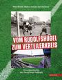 „Peter Biwald, Markus Oswald, Karl Vranovitz. Vom Rudolfshügel zum Verteilerkreis. Eine Geschichte des Favoritner Fußballs.“ Oben: Schwarz-Weiß-Foto von Fußballspielern, unten: Farbfoto eines Stadions.