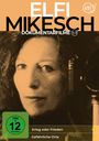 "ELFI MIKESCH DOKUMENTARFILME 3/3" und "Krieg oder Frieden, Gefährliche Orte". Gesicht einer Frau, Kamera im Hintergrund.