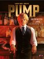"PUMP. Ein so netter Junge." Ein junger Mann in Weste mit revolverartigen Pistolen in einer Bar.