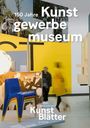 „150 Jahre Kunstgewerbemuseum, Dresdener Kunstblätter 3/2026.“ Menschen vor buntem Hintergrund, blauer Stuhl im Vordergrund.