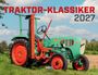 TRAKTOR-KLASSIKER 2027. Ein grüner, klassischer Traktor mit orangen Rädern steht auf einer Wiese.