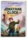 Titel: JONATHAN CLOCK. Untertitel: DER ZORN DER WIKINGER. Zwei Jugendliche vor einem Wikingerschiff und Felsen.