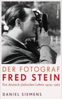 „Der Fotograf Fred Stein. Ein deutsch-jüdisches Leben 1909–1967.“ Ein Mann mit Kamera im Profil.