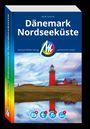 „Dänemark Nordseeküste“, ein Reiseführer von Heidi Schmitt mit Leuchtturm-Illustration, Spiegelung im Wasser, Wolkenhimmel.