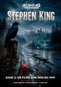 "SCENE 42 DAS FILMARCHIV, STEPHEN KING, BAND 2: DIE FILME VON 1990 BIS 1999. Eine düstere Straße mit Rabe und Schloss."