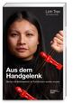 Auf einem Buchcover steht: "Aus dem Handgelenk. Warum ich Weltmeisterin im Tischkickern werden musste." Oben: "Linh Tran".