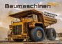 "Baumaschinen 2027" und "Gigantische Bauhelfer" sind auf einem großen, gelben Muldenkipper in staubiger Umgebung geschrieben.
