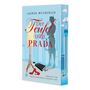 Buchtitel: "Der Teufel trägt Prada". Illustration: Silhoutten von zwei Figuren vor einer Skyline, roter Schuh, Kaffeebecher, Buch.