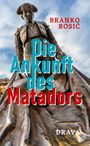"Die Ankunft des Matadors" von Branko Rosic, Drava. Eine Statue eines Matadors erhebt sich vor bewölktem Himmel.
