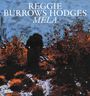 "REGGIE BURROWS HODGES MELA" oben. Eine Illustration zeigt eine dunkle Silhouette vor einem blauen und rostfarbenen Hintergrund.