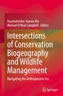 „Intersections of Conservation Biogeography and Wildlife Management“ in weißen Buchstaben auf rotem und buntem Hintergrund.