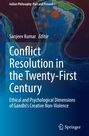 Titel: "Conflict Resolution in the Twenty-First Century". Abstraktes Muster in Blautönen im Hintergrund.