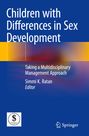 "Children with Differences in Sex Development" ist groß in Weiß auf blauem Hintergrund. Unten ein Fachbuchverlag-Logo.