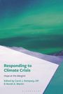 "Responding to Climate Crisis: Hope at the Margins" von Carol J. Dempsey und Norah A. Martin. Ein grünes Polarlicht am Himmel.