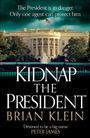 Oben steht „The President is in danger. Only one agent can protect him.“ Unten ist das Weiße Haus zu sehen.