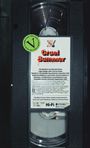 Text: "Cruel Summer", "Novelization by Michael Rowe", "Hi-Fi STEREO", "Cat No. 1130". Es ist eine VHS-Kassette.