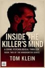 "INSIDE THE KILLER'S MIND" von Tom Klein. Silhouette eines Mannes mit Messer in dominantem Profil.