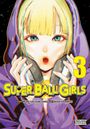 „Super Ball Girls 3“. Ein blondes Mädchen mit blauen Augen und Kopfhörern trägt einen lila Hoodie.
