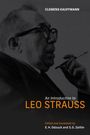 „Clemens Kauffmann“, „An Introduction to Leo Strauss“, bearbeitet von E.H. Odzuck und S.G. Zeitlin. Schwarz-Weiß-Foto eines Mannes mit Brille und Zigarette.