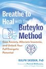 "Breathe to Heal with the Buteyko Method" in weißer und blauer Schrift vor wolkigem Himmel. Silhouetten von Gesicht und Gehirn.