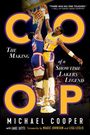 Texte: "COOP", "The Making of a Showtime Lakers Legend", "Michael Cooper", "Magic Johnson and Lisa Leslie". Basketball-Szene.