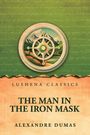 "LUSHENA CLASSICS" und "THE MAN IN THE IRON MASK" von Alexandre Dumas; Kompass mit Berglandschaft.