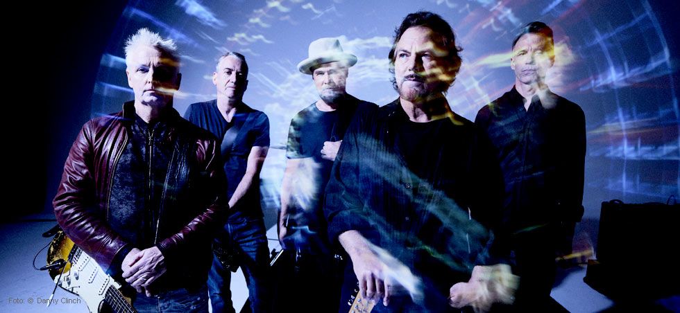Pearl Jam – Eddie Vedder, Jeff Ament, Stone Gossard, Mike McCready, Matt Cameron
